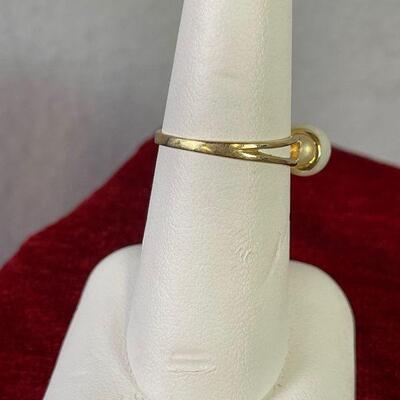#14 14K Gold Ring with Solitaire Peal 2.2 g Sz 7