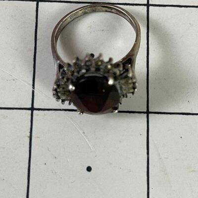 #20 Ring w/Deep Red Stone (Garnet ?) 4.4g .925 Silver 