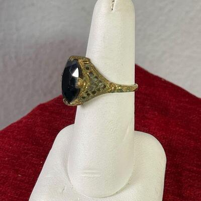 #43 Antique Ring with Blue Stone/Glass?  Sz 7 