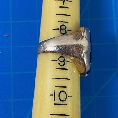 #116 14 K Yellow Gold Men's Ring size 8-1/2  12.2 g