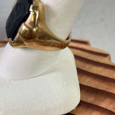 #116 14 K Yellow Gold Men's Ring size 8-1/2  12.2 g