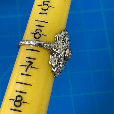 #118 White Gold 14 K Filigree Woman's Ring Sz 6 2.8 g