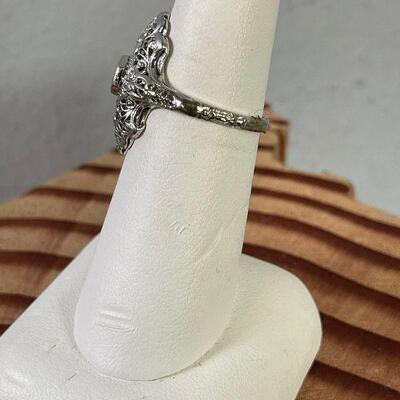 #118 White Gold 14 K Filigree Woman's Ring Sz 6 2.8 g