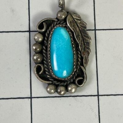 #124 Turquoise Pendant Not Marked needs repair on look 8.4g