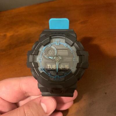 Menâ€™s G-shock grey and light blue
