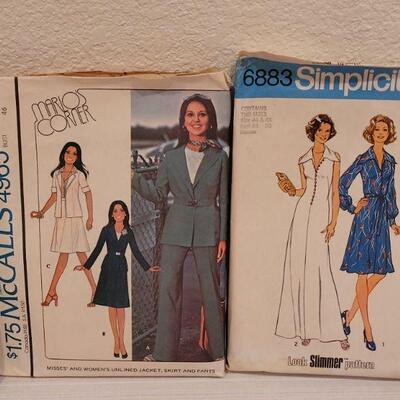 Lot 10: (10) Vintage 1970's Sewing Patterns 