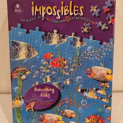 Lot 13:  Impossibles Puzzle 