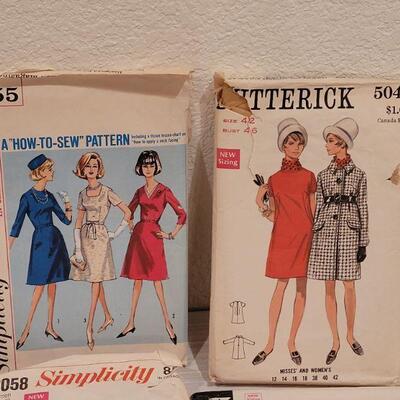 Lot 27:  (10) Vintage 1970's Sewing Patterns 