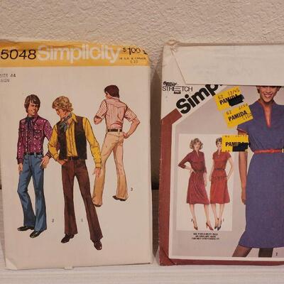 Lot 41: Vintage 1970's Sewing Patterns 
