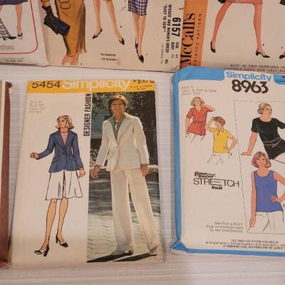 Lot 43:  (10) Vintage 1970's & 80's Sewing Patterns 