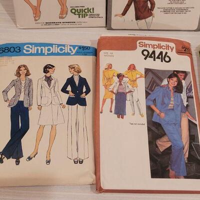 Lot 48: (10) Vintage 1970's Sewing Patterns 