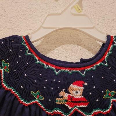 Lot 55: Girls Size 4 Dress