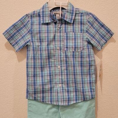 Lot 59: New Boys size 5 Outfit 