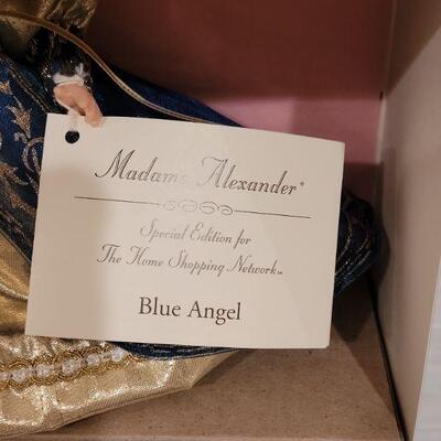 Lot 63: New Vintage MADAME ALEXANDER Blue Angel Doll