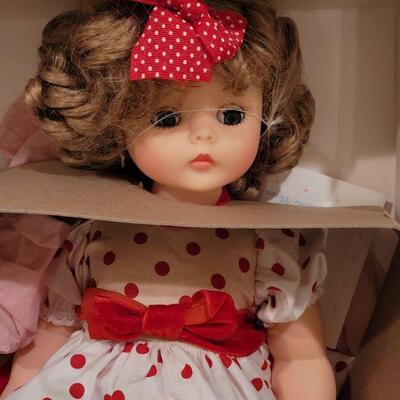 Lot 66: New Vintage MADAME ALEXANDER Happy Birthday Kelly Doll 