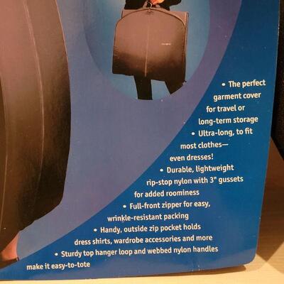 Lot 81: New Garment Bag and Denali Hanging Travel Bag