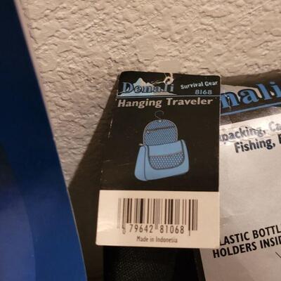 Lot 81: New Garment Bag and Denali Hanging Travel Bag