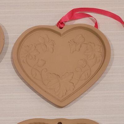 Lot 93: Brown Bag Cookie Art Heart Molds (4)