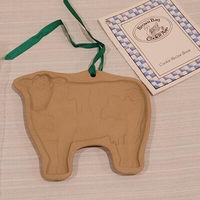 Lot 94: Brown Bag Cookie Art Cow, Hand and Butterfly Hearts Molds