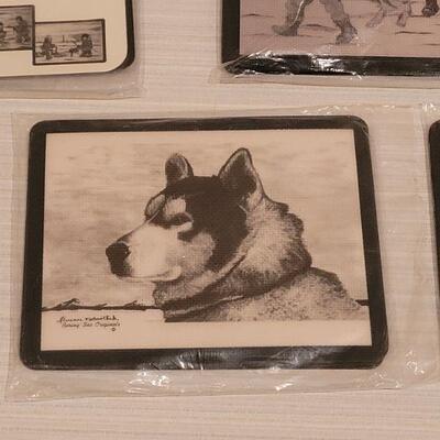 Lot 98: New/Vintage Notecards and Mini Mats