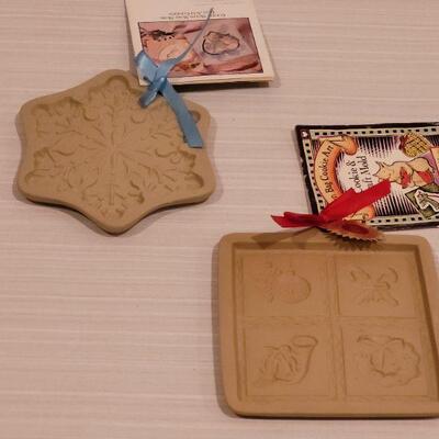 Lot 99: Brown Bag Cookie Art Holiday Molds (2)