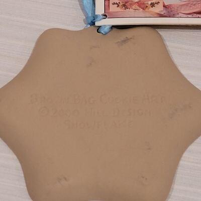 Lot 99: Brown Bag Cookie Art Holiday Molds (2)