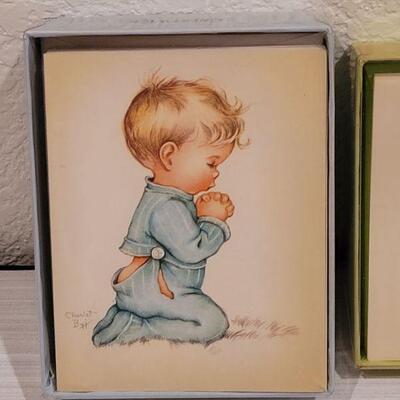 Lot 100: Vintage Note Card Sets (4)