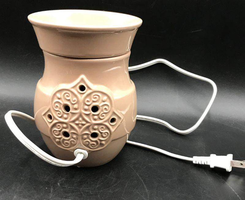Electric Candle / Potpourri Pot, Ceramic