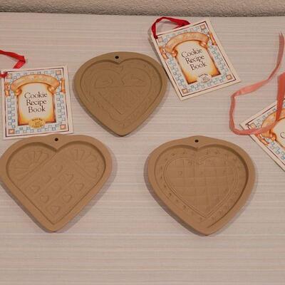 Lot 101: (3) Brown Bag Cookie Art Heart Molds