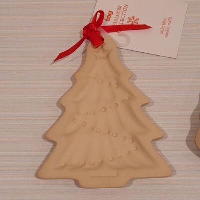 Lot 104: (2)  Christmas Tree Shortbread Cookie Molds