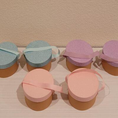 Lot 107: (6) New Easter Egg Boxes