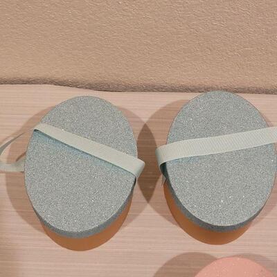 Lot 107: (6) New Easter Egg Boxes