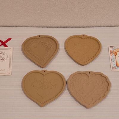 Lot 111: (4) Brown Bag Cookie Art Shortbread Molds