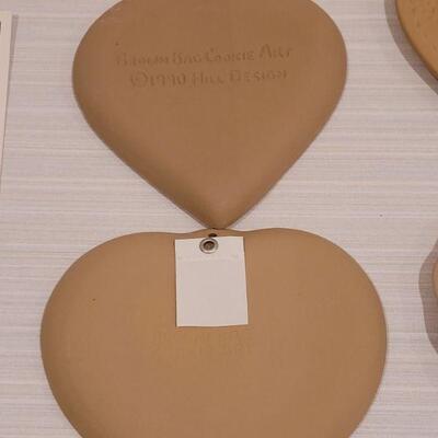 Lot 111: (4) Brown Bag Cookie Art Shortbread Molds