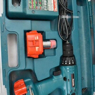 Makita Drill with Turquoise Case: Needs New Batteries. Untested