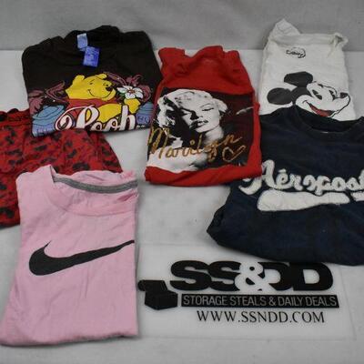 6 pc Clothing: Aero M, Mickey size XL, Marilyn 1X, Pooh 3X, Nike S, Mickey 2XL