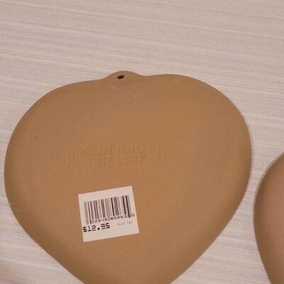 Lot 113: (3) Brown Bag Cookie Art Shortbread Molds