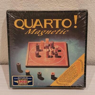 Lot 122: New Quarto! Magnetic Game