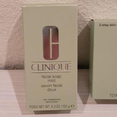 Lot 135: New Clinique Soaps