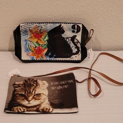 Lot 137: New Kitty Purse and Toiletry Bag