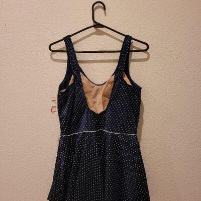 Lot 160: New Bathing Suit