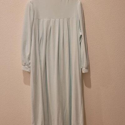 Lot 170: Sara Beth House Coat