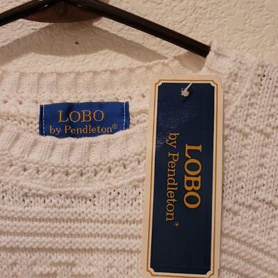 Lot 173: New Pendleton LOBO Collection White Sweater