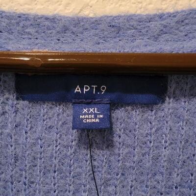 Lot 175: New Apt. 9 Sweater