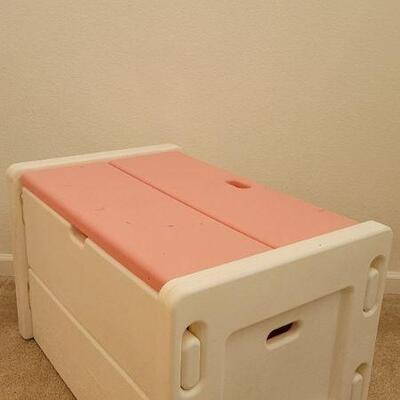 Lot 176: Vintage LARGE Pink Top LITTLE TIKES Toy Storage Trunk