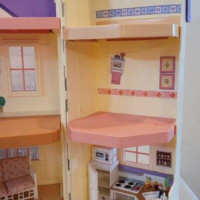 Lot 180: Vintage Little Tikes Children's Doll House 