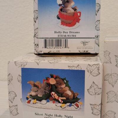 Lot 195: Assortment of Vintage NEW Charming Cats Collectibles 