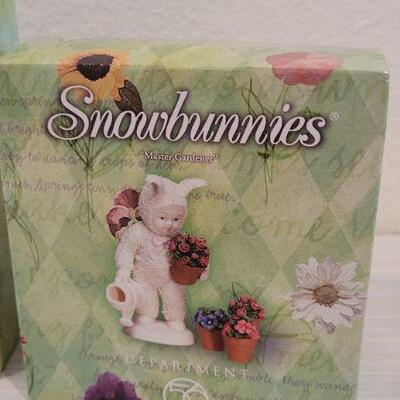 Lot 196: Assortment of Vintage NEW Dept. 56 SNOWBABIES Collectibles 