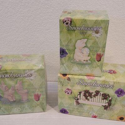Lot 198: Assortment of Vintage NEW Dept. 56 SNOWBABIES Collectibles 