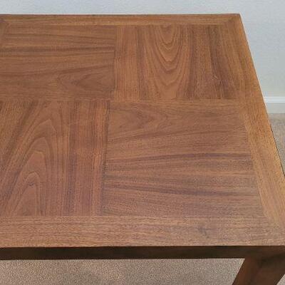 Lot 201: Vintage Mid Century Modern LANE Side Table 